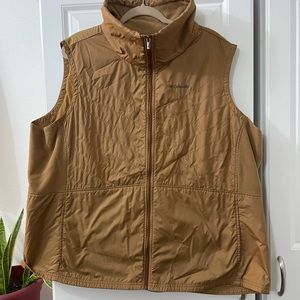 Columbia Women's Mix It Around II Vest